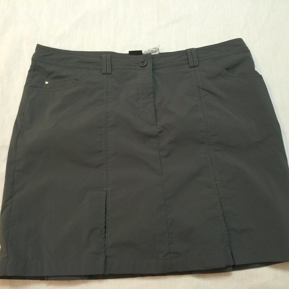 🍎🍎🍎   NIVO BY LANCTOT WOMENS SKIRT SKORT WITH BUILT SHORTS SIZE 14 🍎🍎🍎